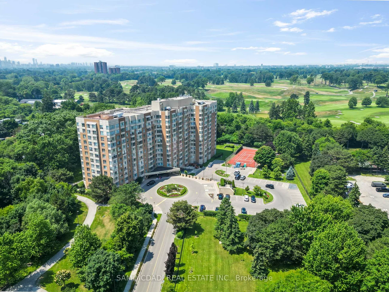 4879, Kimbermount, Central Erin Mills, Mississauga