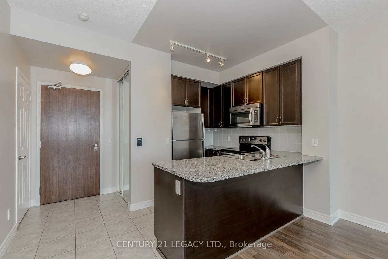 339, RATHBURN, City Centre, Mississauga