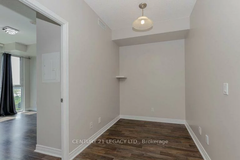 339, RATHBURN, City Centre, Mississauga