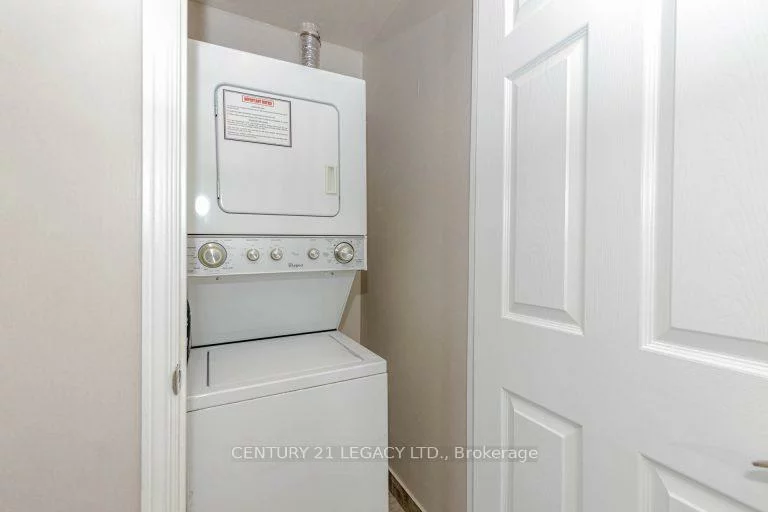 339, RATHBURN, City Centre, Mississauga