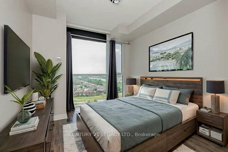 339, RATHBURN, City Centre, Mississauga