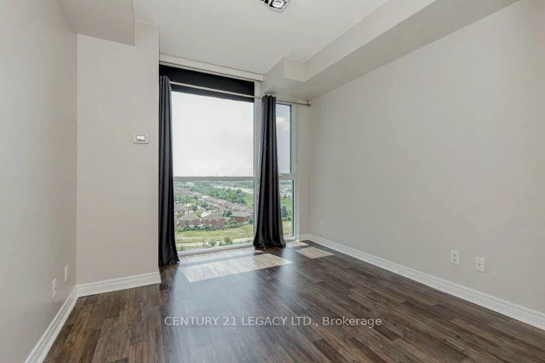 339, RATHBURN, City Centre, Mississauga