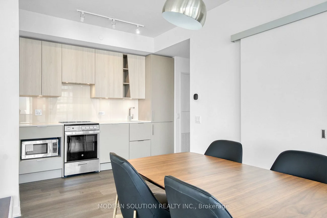 3900, Confederation, City Centre, Mississauga