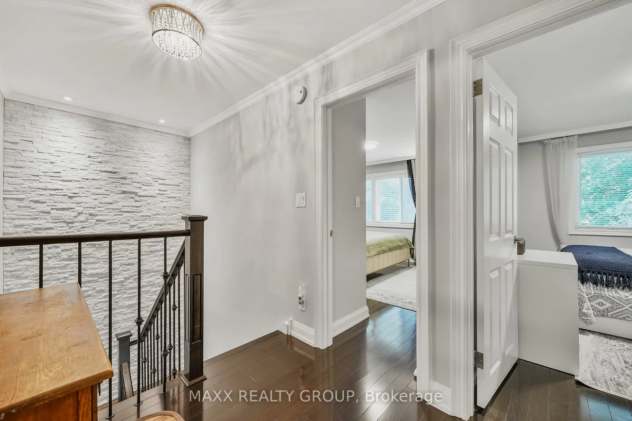 3360, The Credit Woodlands, Erindale, Mississauga