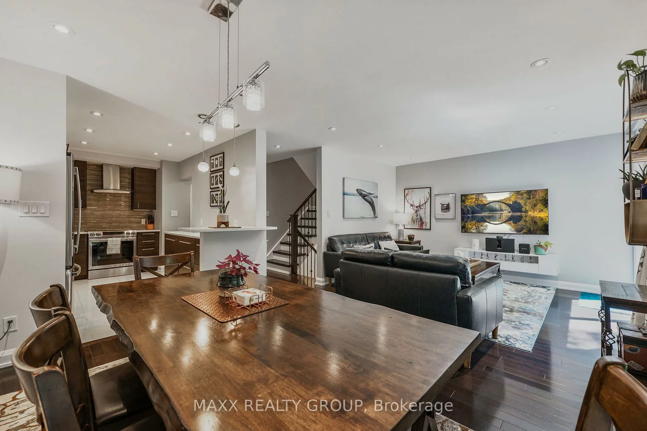 3360, The Credit Woodlands, Erindale, Mississauga