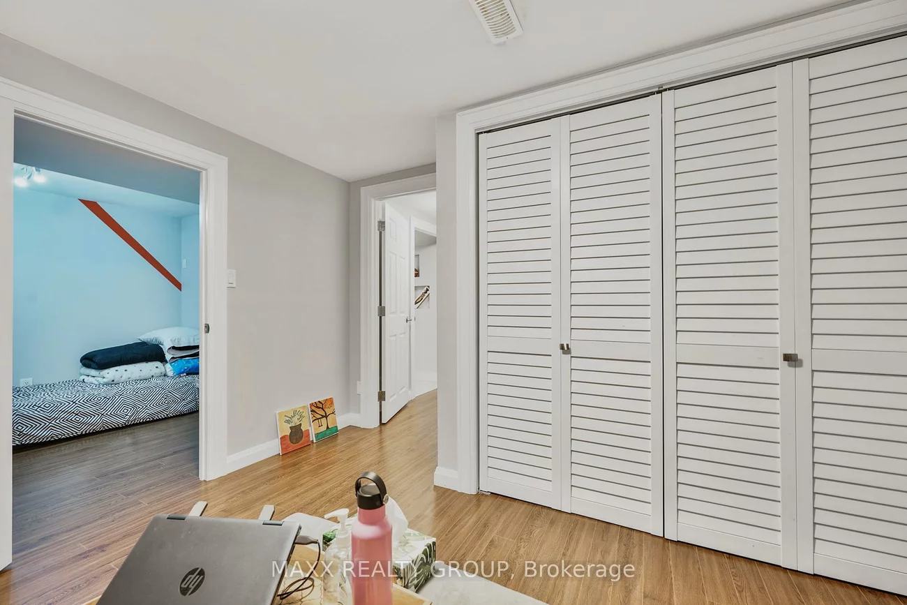 3360, The Credit Woodlands, Erindale, Mississauga