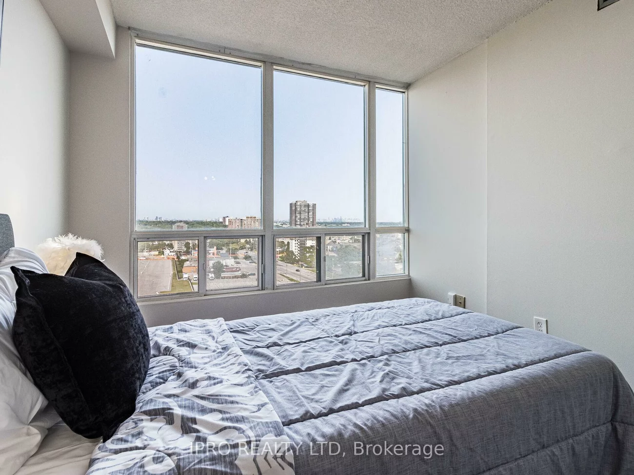 115, Hillcrest, Cooksville, Mississauga