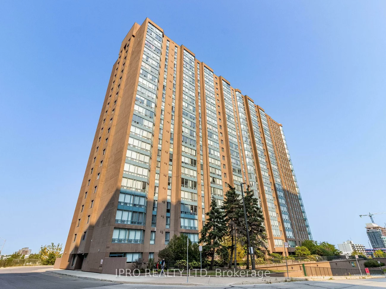 115, Hillcrest, Cooksville, Mississauga