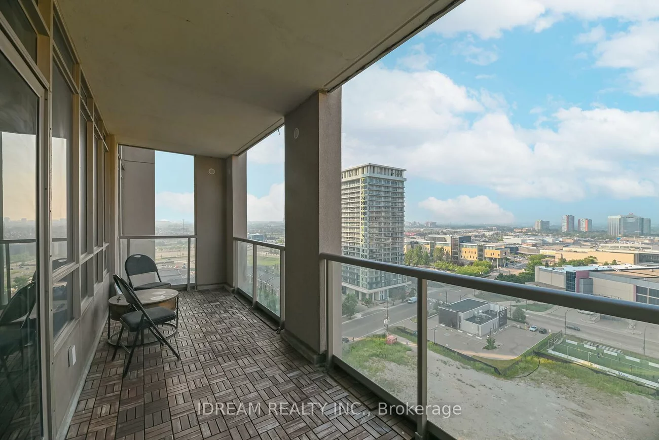388, Prince Of Wales, City Centre, Mississauga