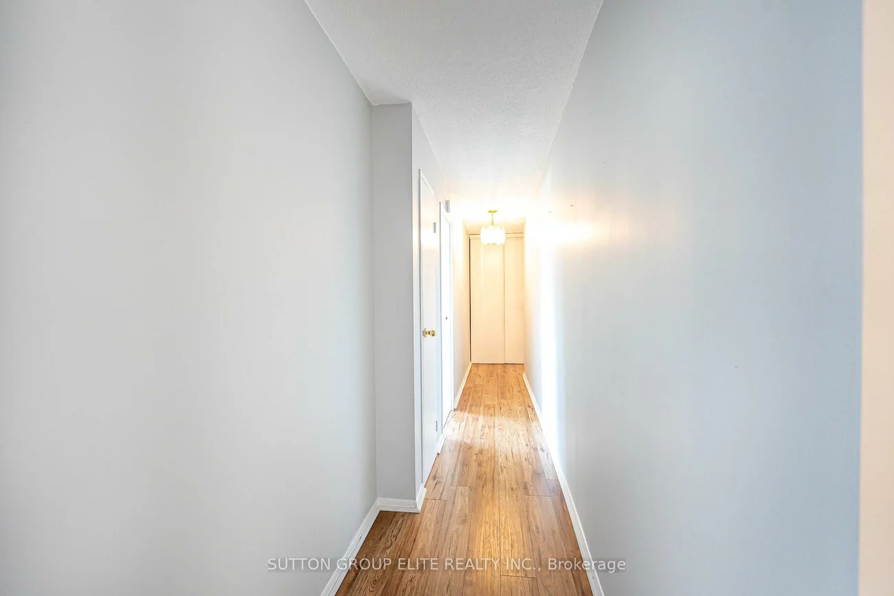 3590, Kaneff, Mississauga Valleys, Mississauga