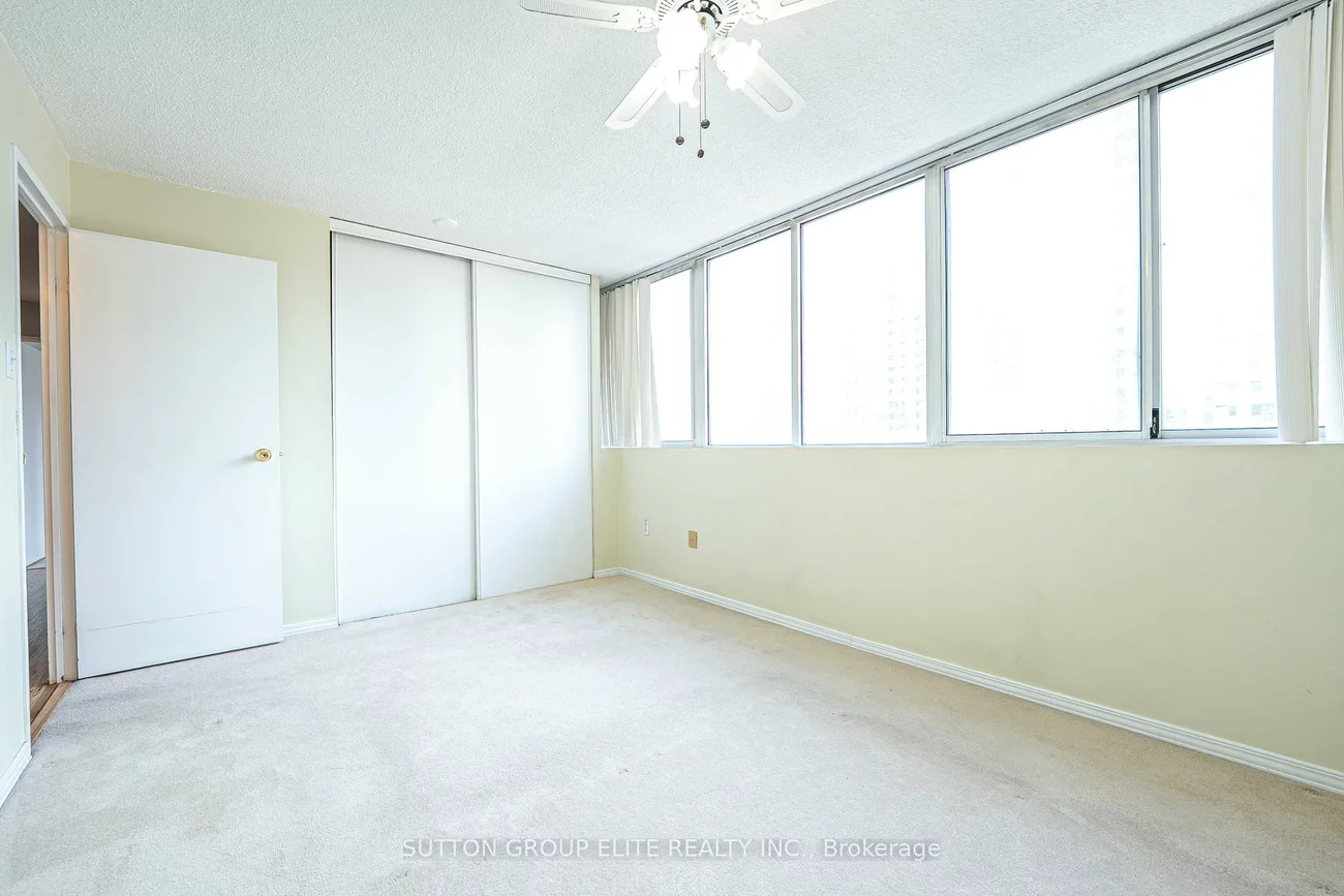 3590, Kaneff, Mississauga Valleys, Mississauga
