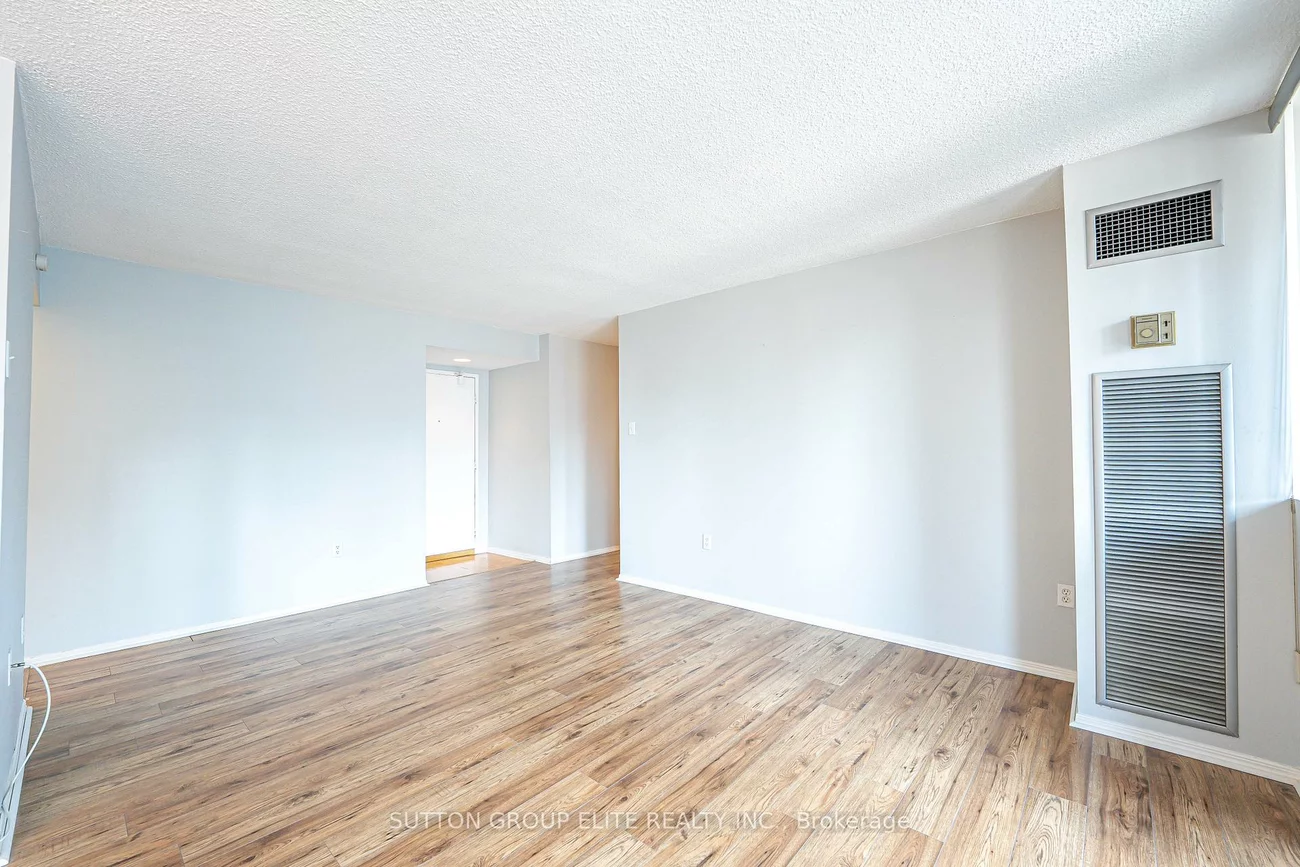 3590, Kaneff, Mississauga Valleys, Mississauga