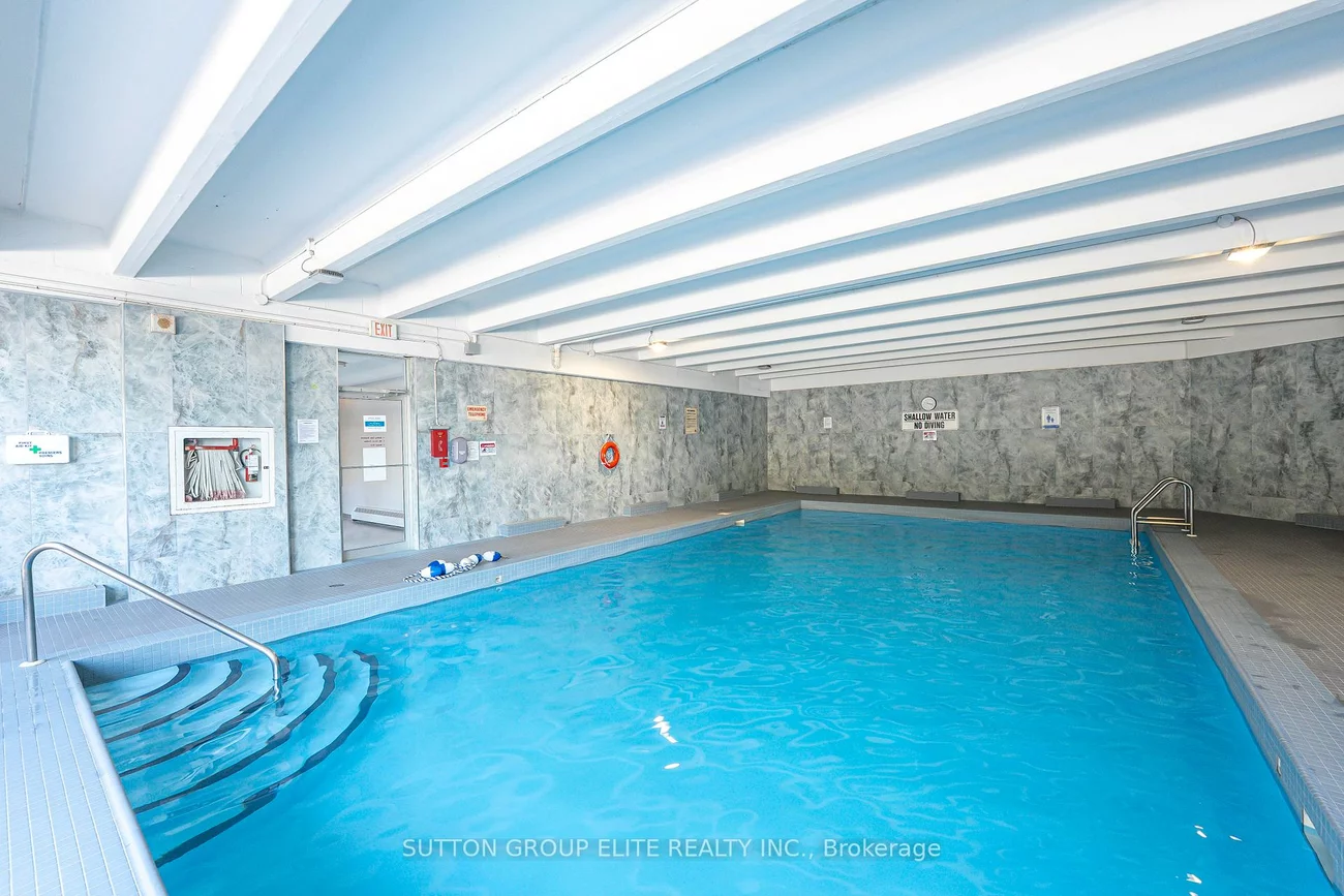 3590, Kaneff, Mississauga Valleys, Mississauga
