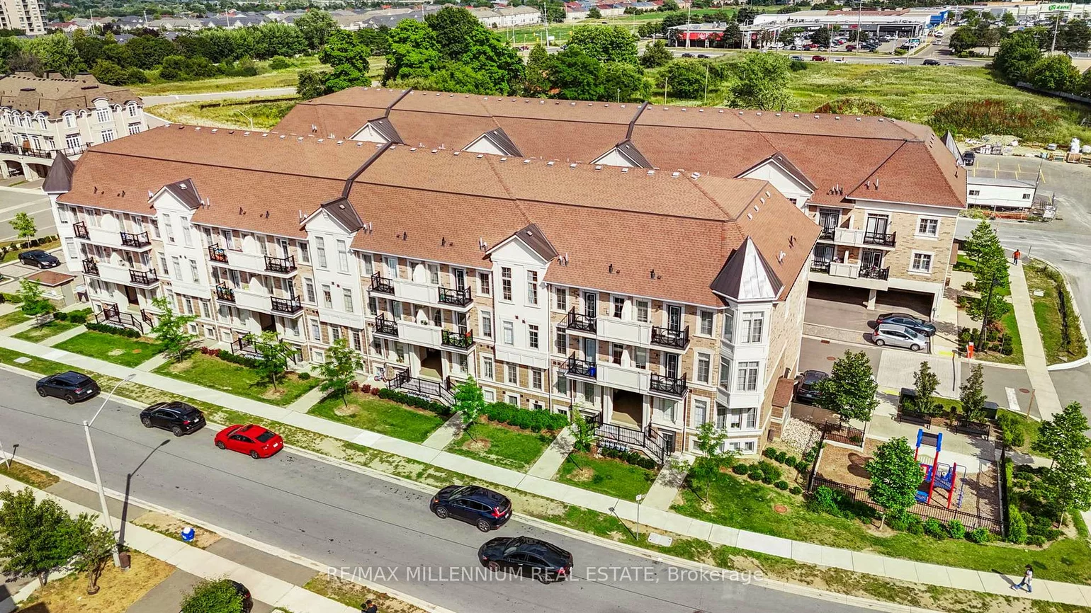 62, Preston Meadow, Hurontario, Mississauga