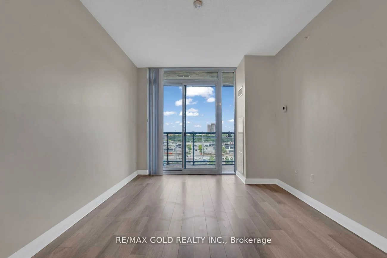 5025, Four Springs, Hurontario, Mississauga