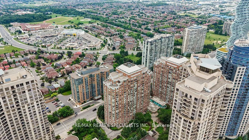 325, Webb, City Centre, Mississauga