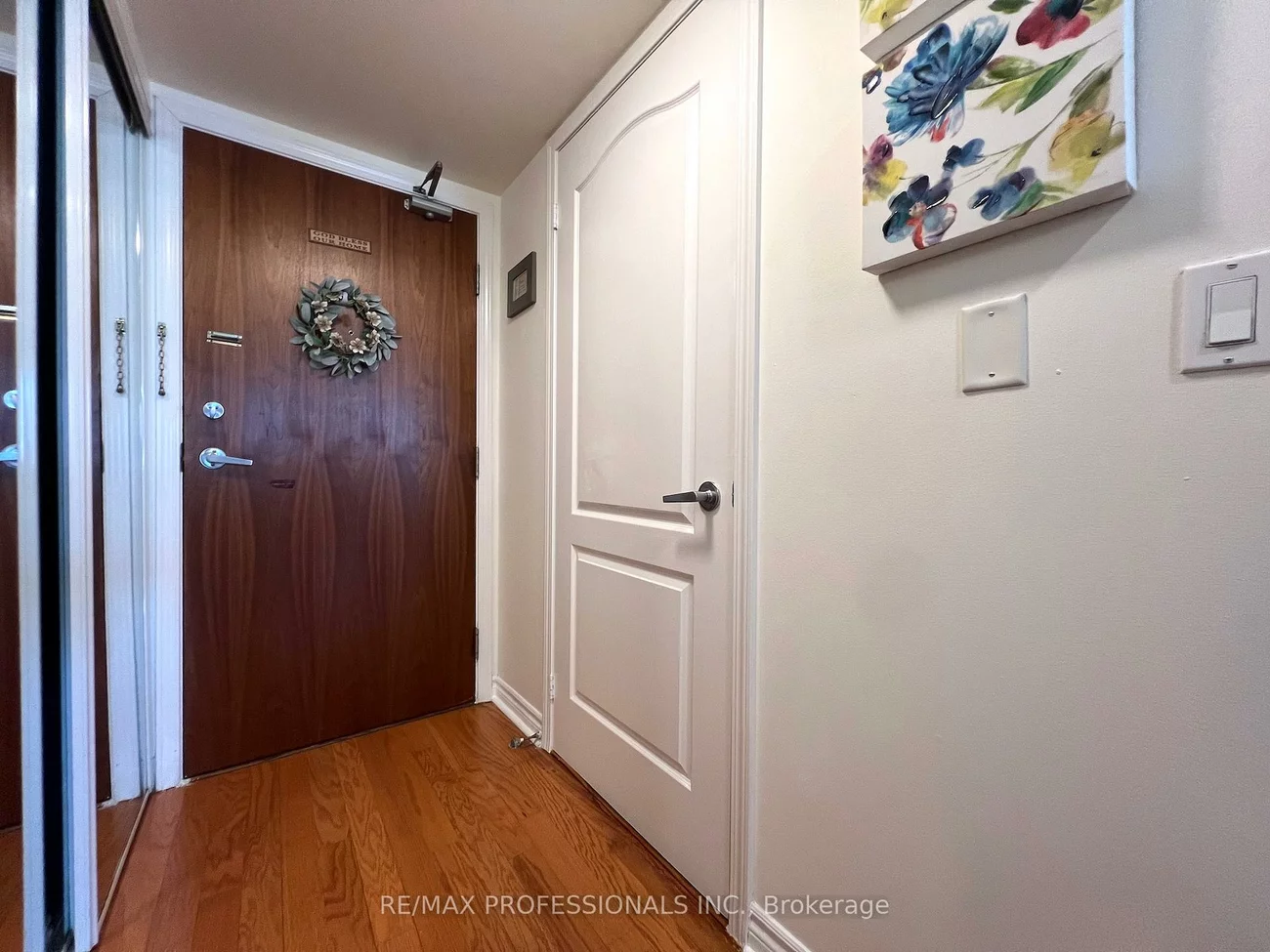33, Elm, City Centre, Mississauga