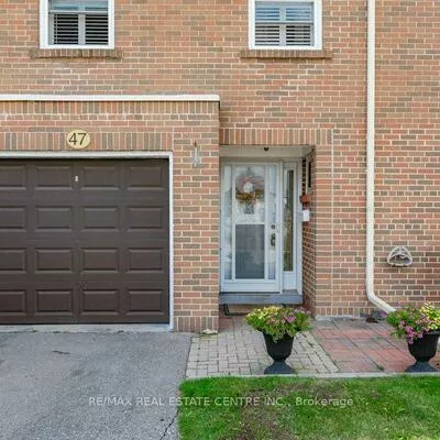 7255, Dooley, Malton, Mississauga