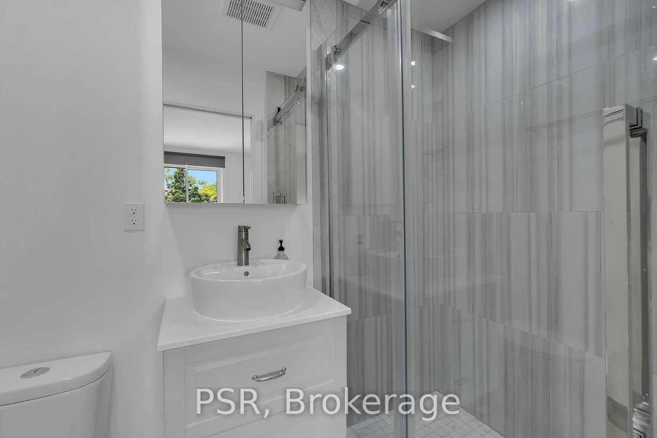 2145, Sherobee, Cooksville, Mississauga