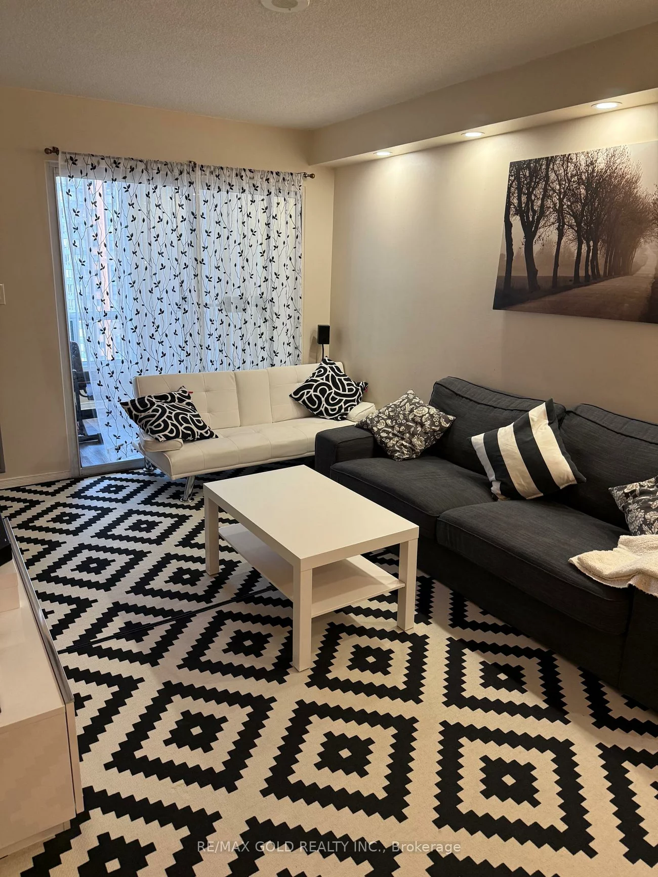 155, Hillcrest, Cooksville, Mississauga