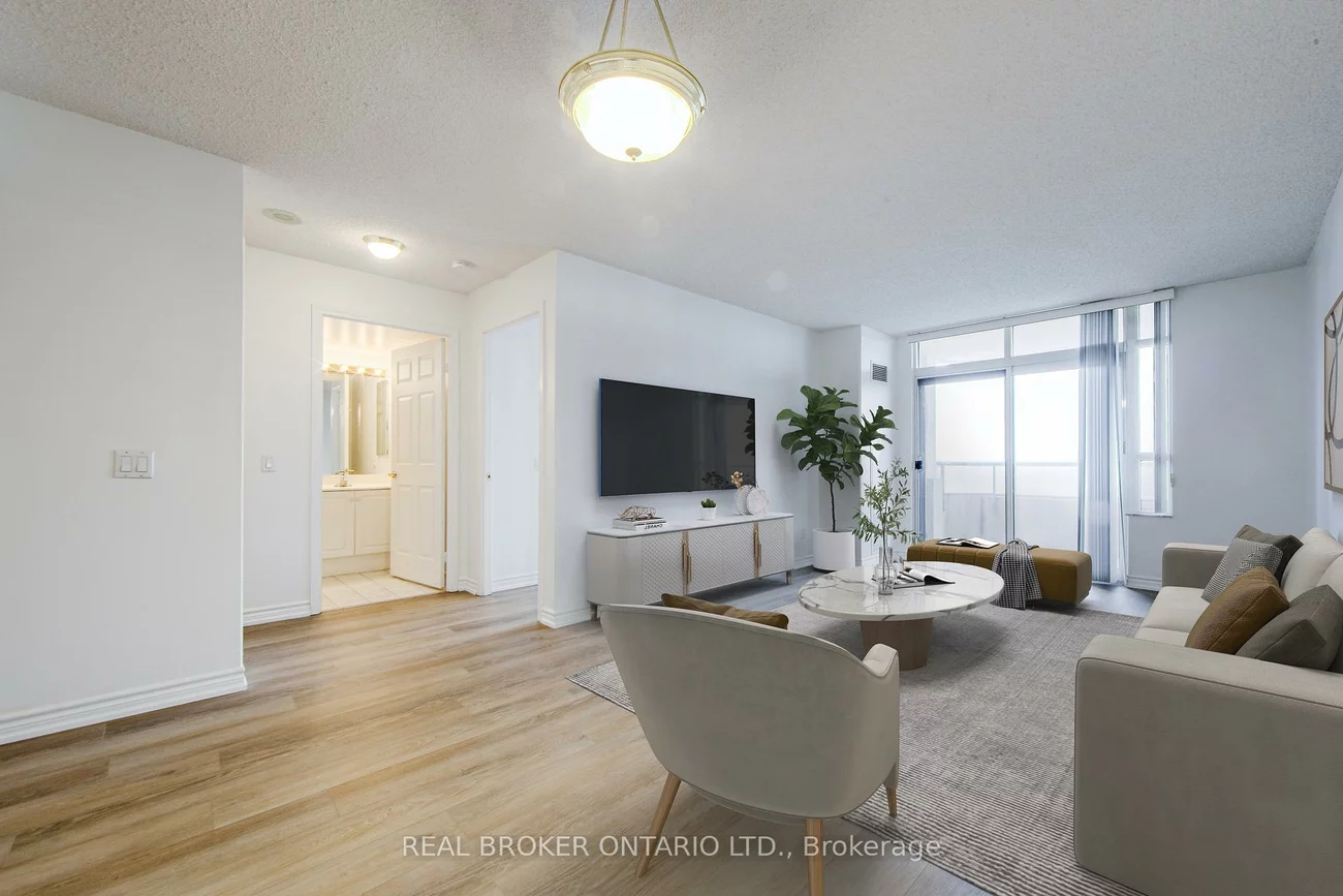 35, Kingsbridge Garden, Hurontario, Mississauga