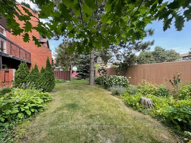 1755, Rathburn, Rathwood, Mississauga