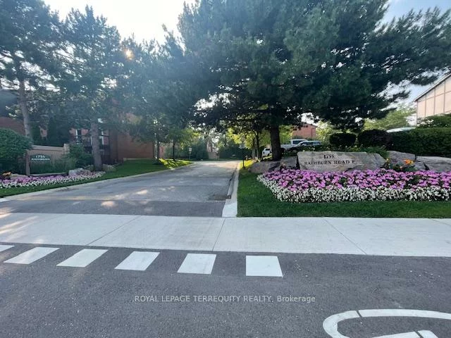 1755, Rathburn, Rathwood, Mississauga