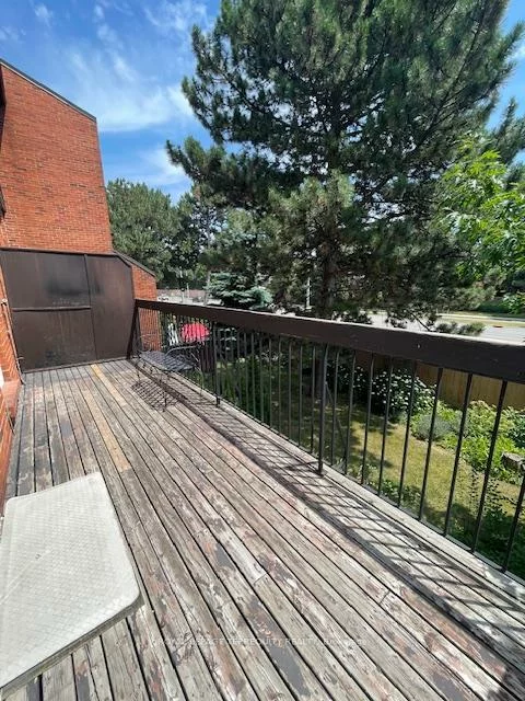 1755, Rathburn, Rathwood, Mississauga