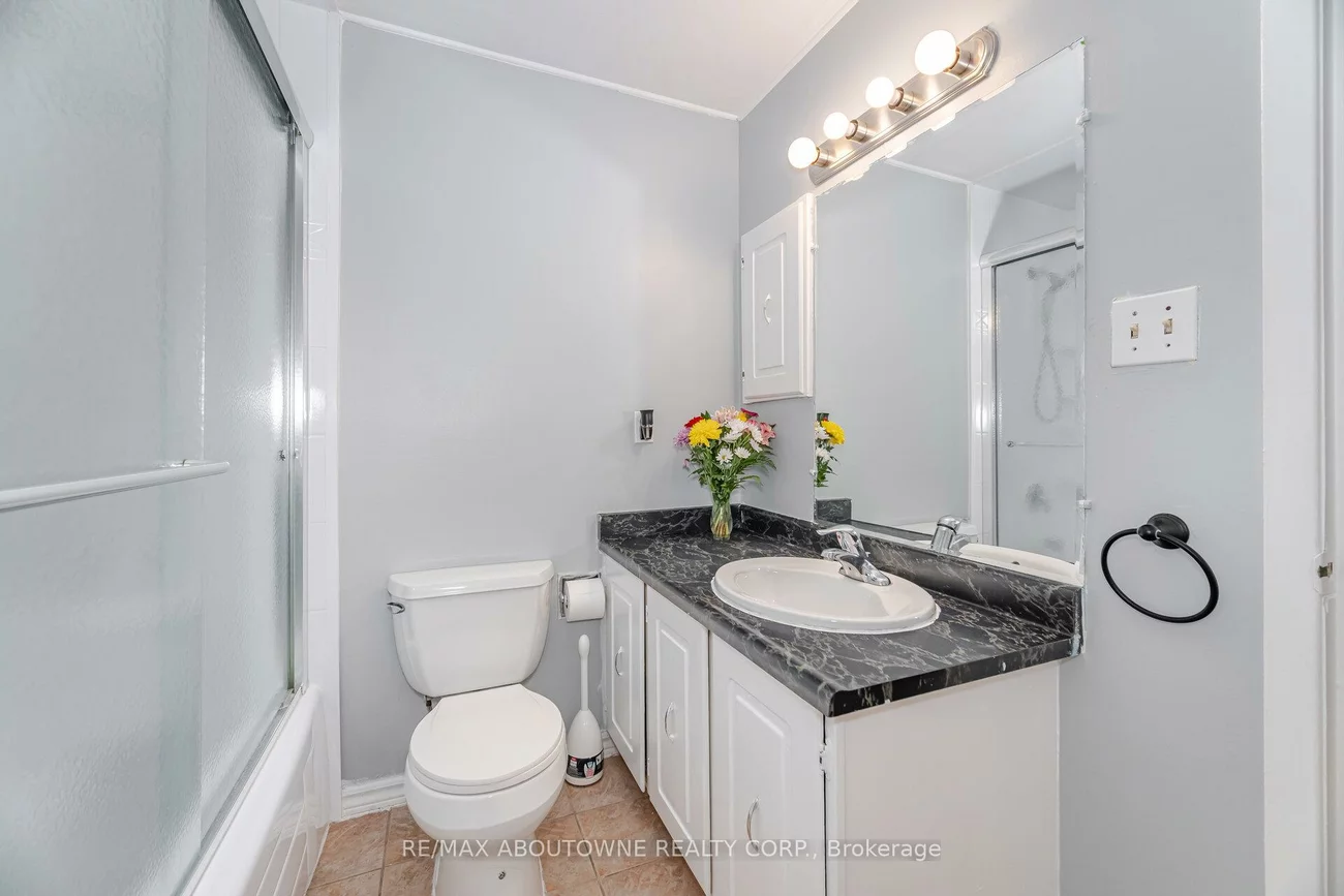 2779, Gananoque, Meadowvale, Mississauga