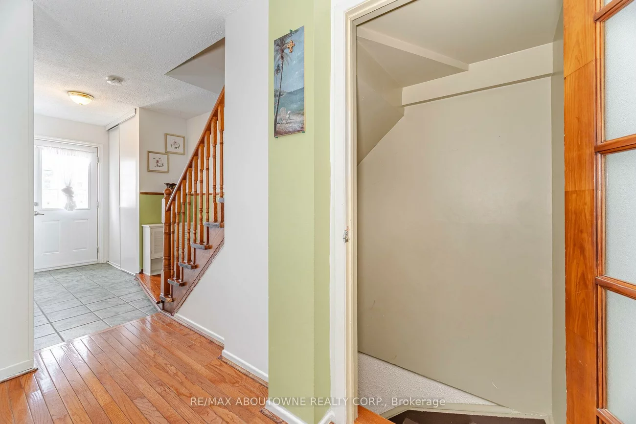 2779, Gananoque, Meadowvale, Mississauga