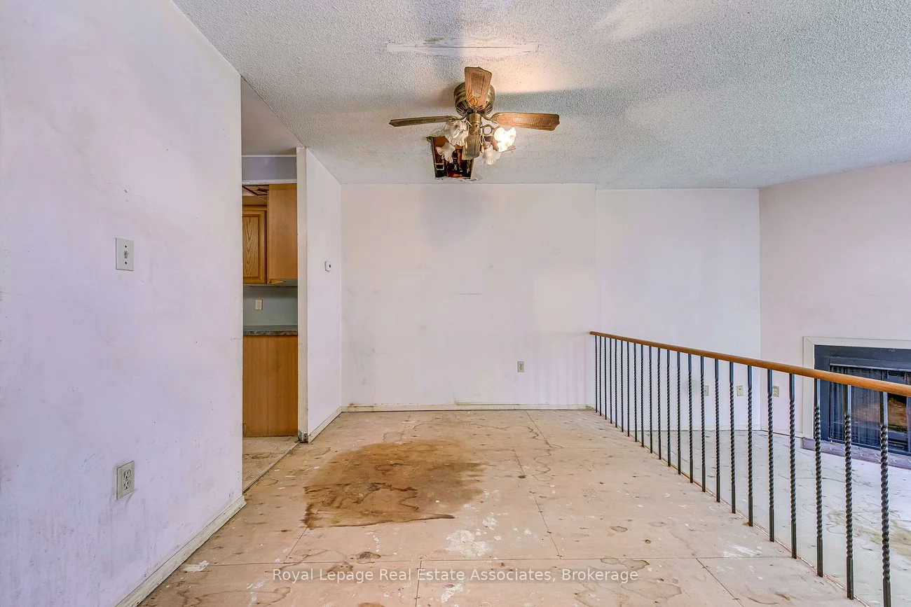 485, Meadows, Rathwood, Mississauga