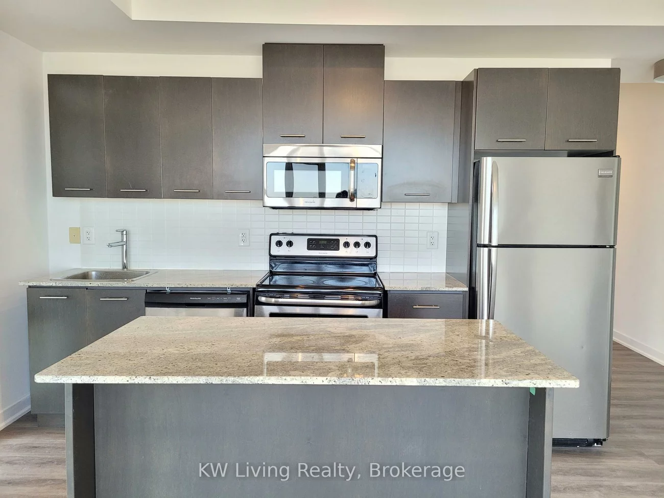 360, Square One, City Centre, Mississauga