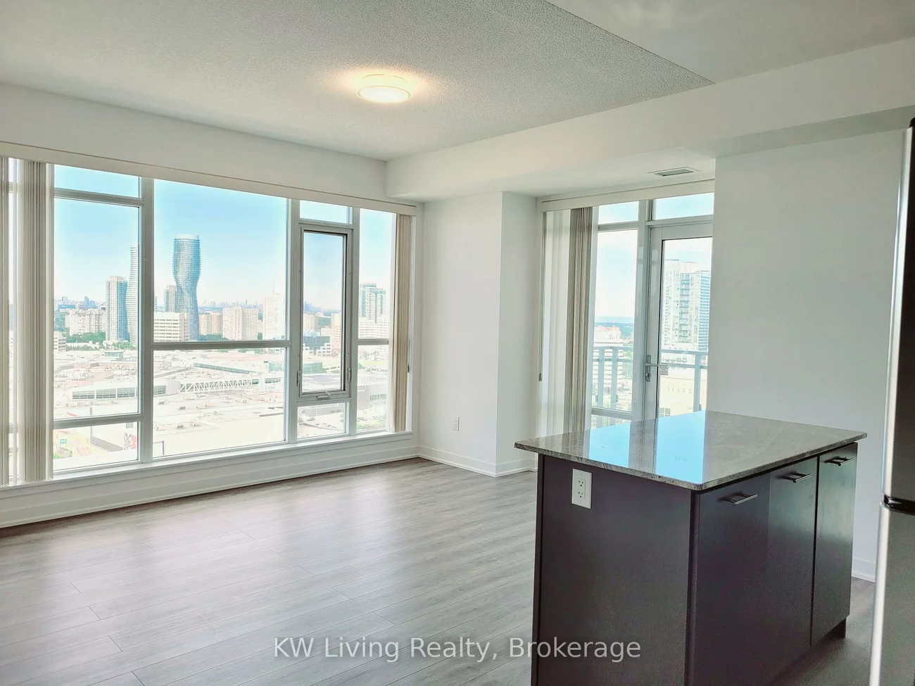 360, Square One, City Centre, Mississauga