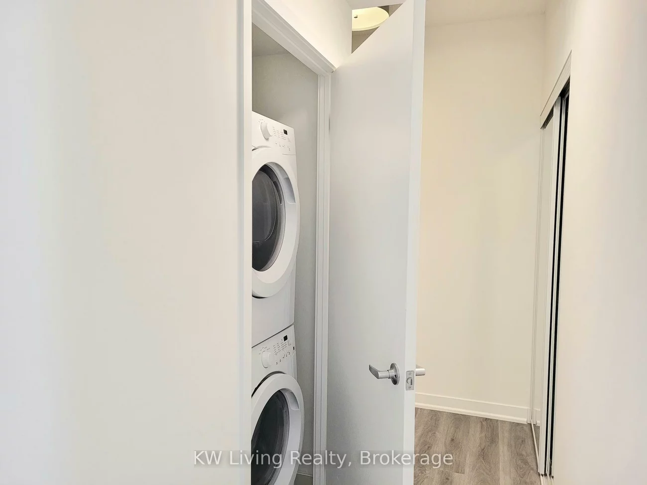 360, Square One, City Centre, Mississauga