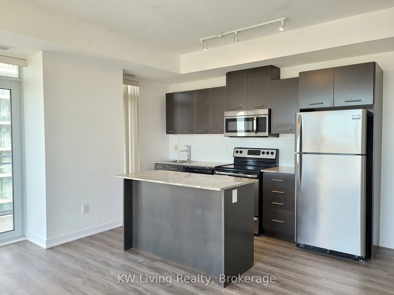 360, Square One, City Centre, Mississauga