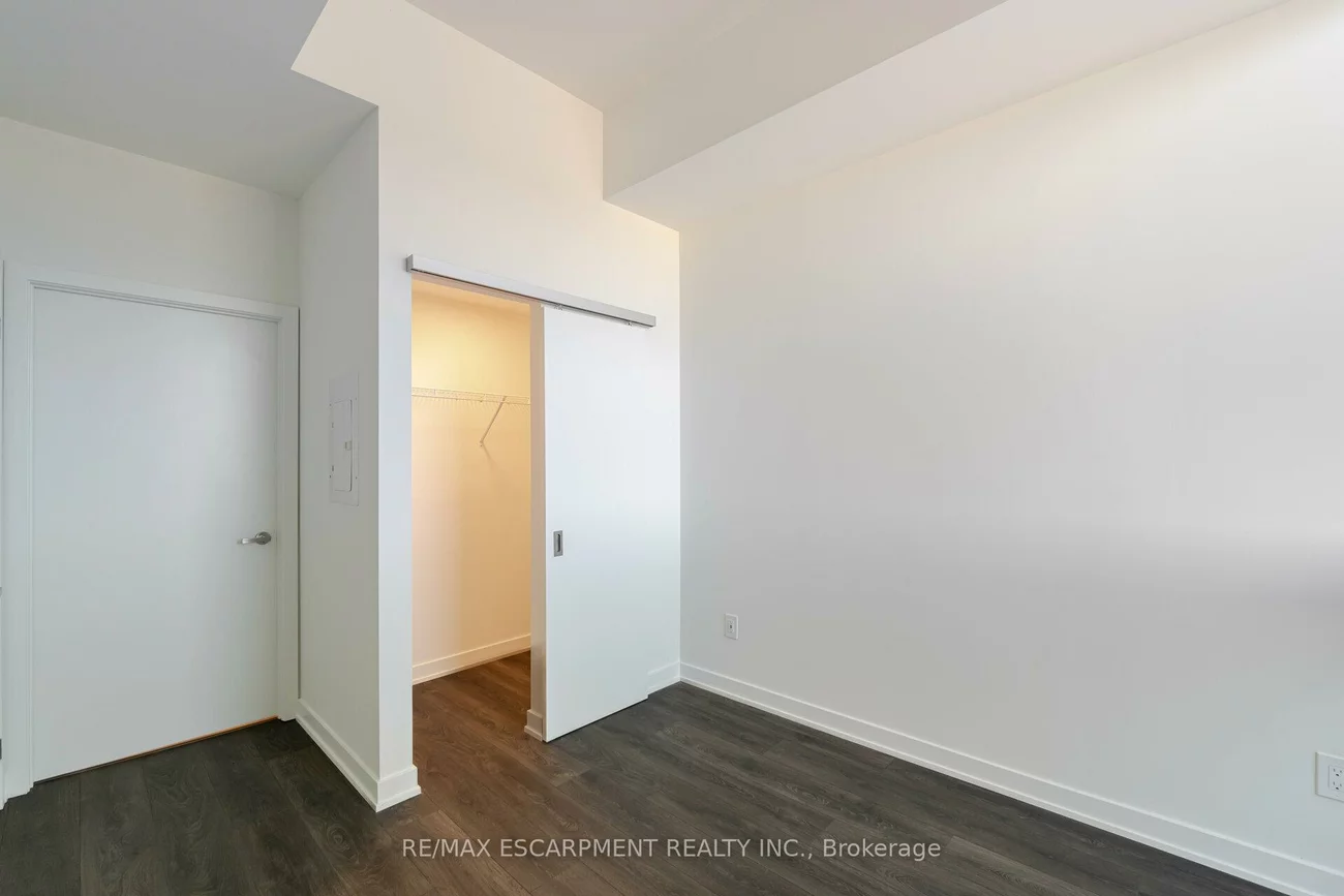 28, Ann, Port Credit, Mississauga