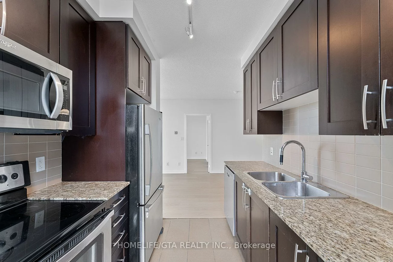 4070, Confederation, City Centre, Mississauga