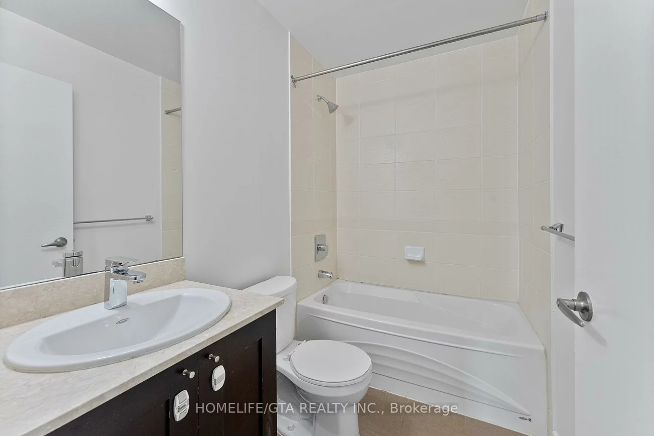 4070, Confederation, City Centre, Mississauga