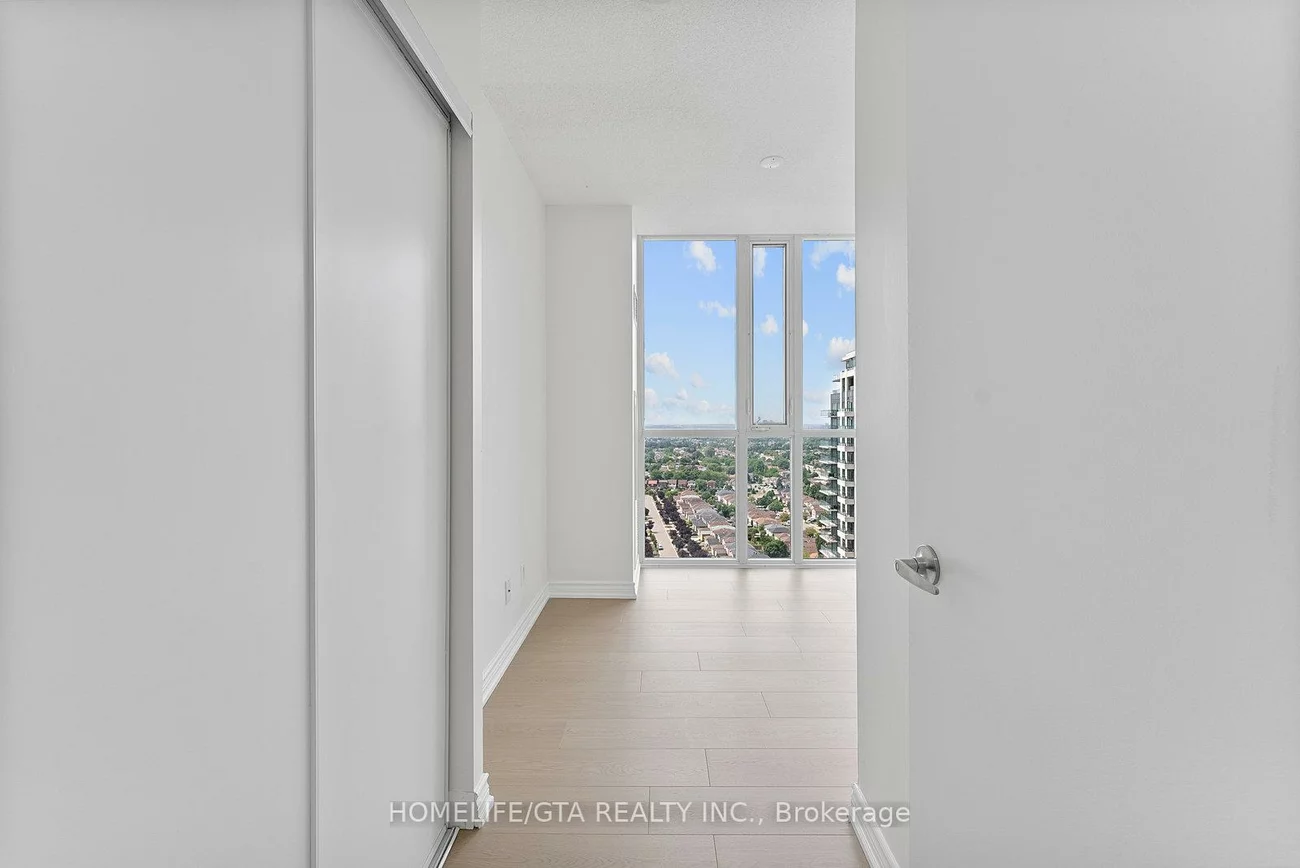 4070, Confederation, City Centre, Mississauga