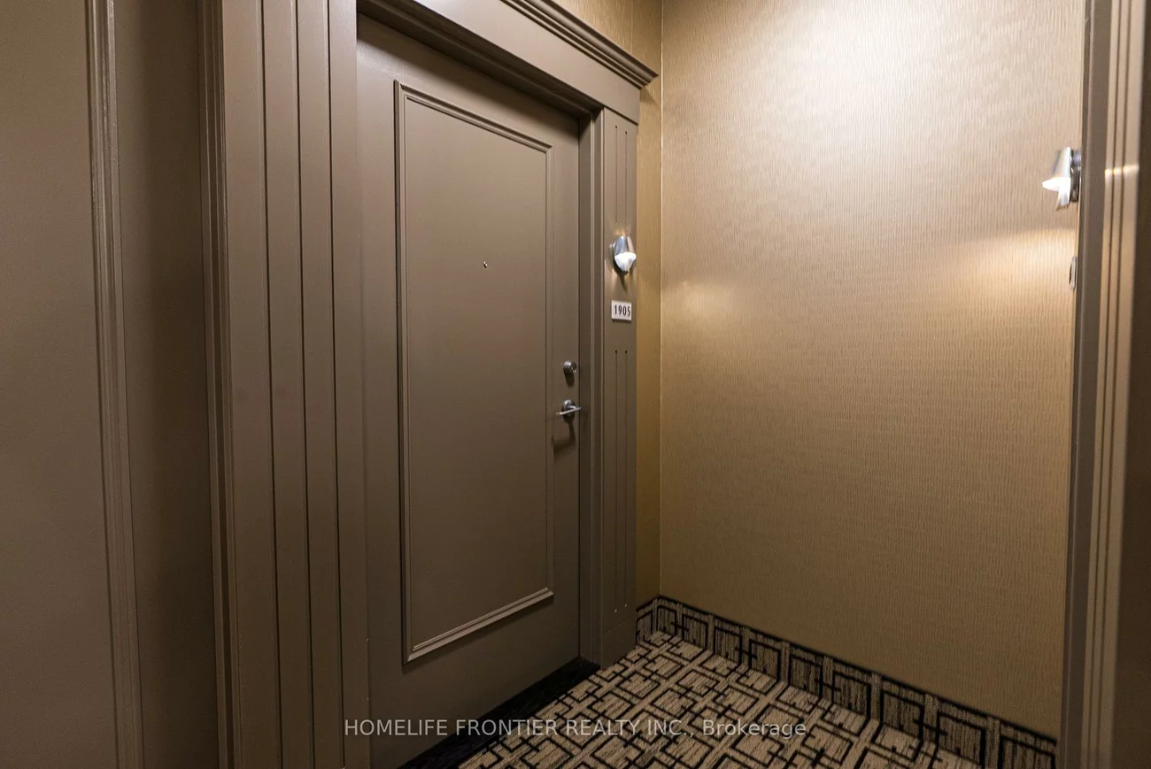 225, Webb, City Centre, Mississauga