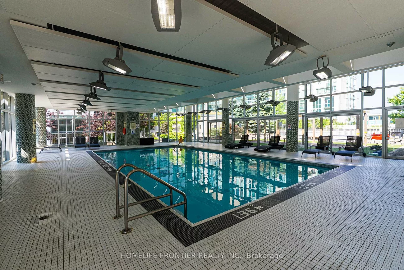 225, Webb, City Centre, Mississauga
