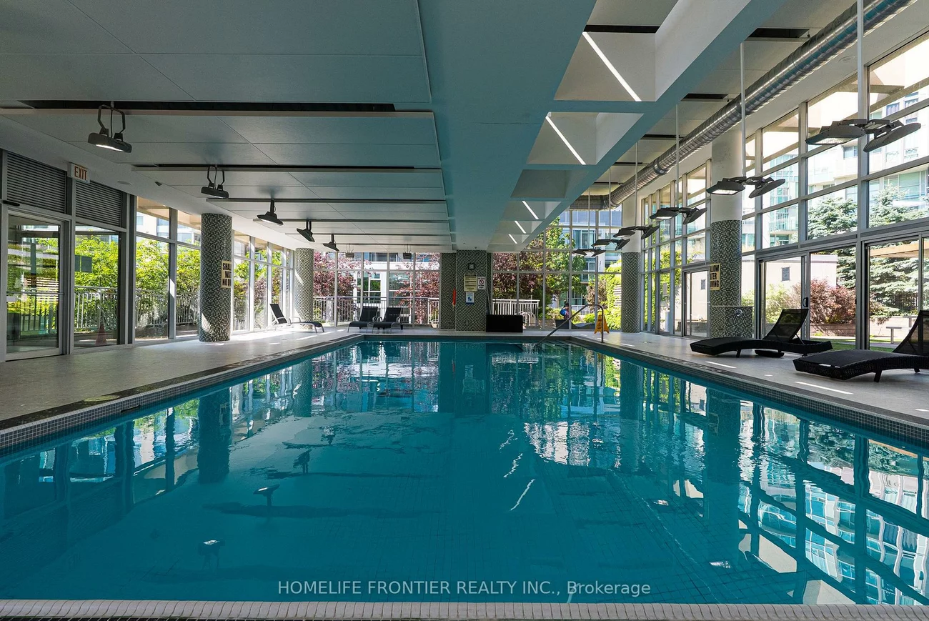 225, Webb, City Centre, Mississauga