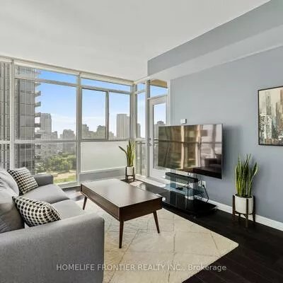 225, Webb, City Centre, Mississauga
