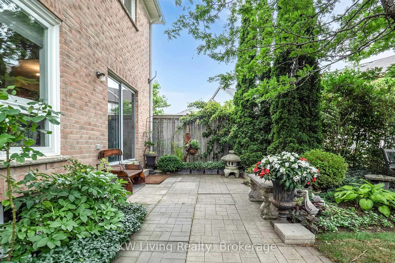 5910, Greensboro, Central Erin Mills, Mississauga