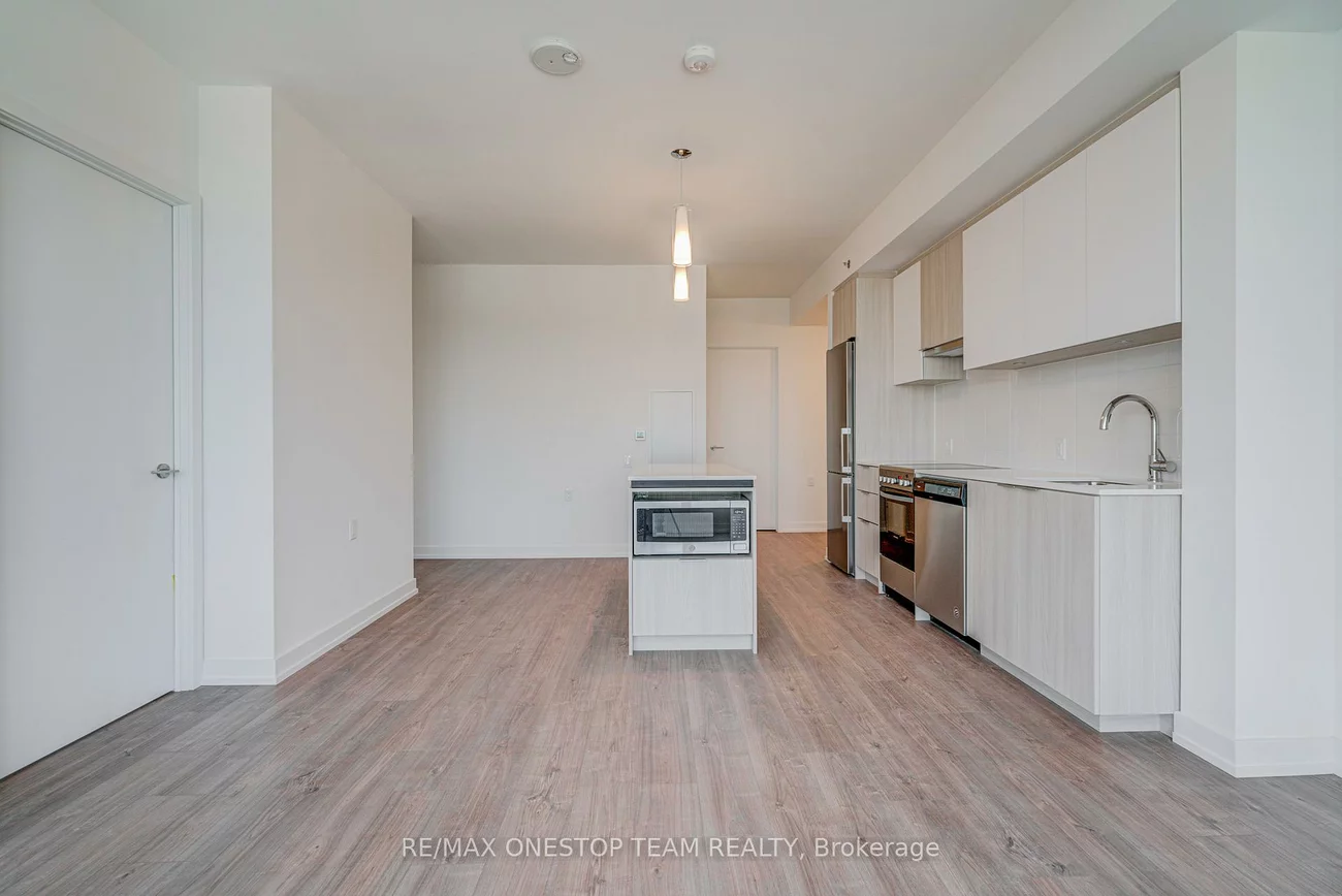 4065, Confederation, City Centre, Mississauga