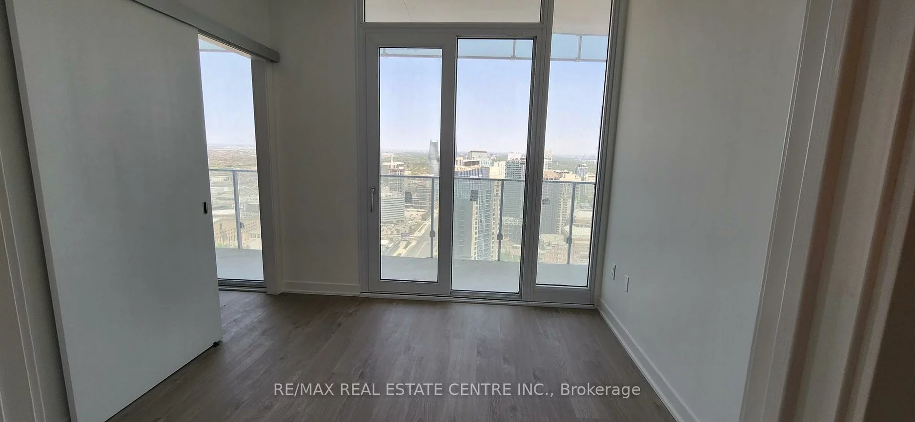 3900, Confederation, City Centre, Mississauga