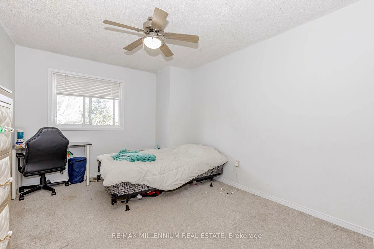 4605, Donegal, Central Erin Mills, Mississauga