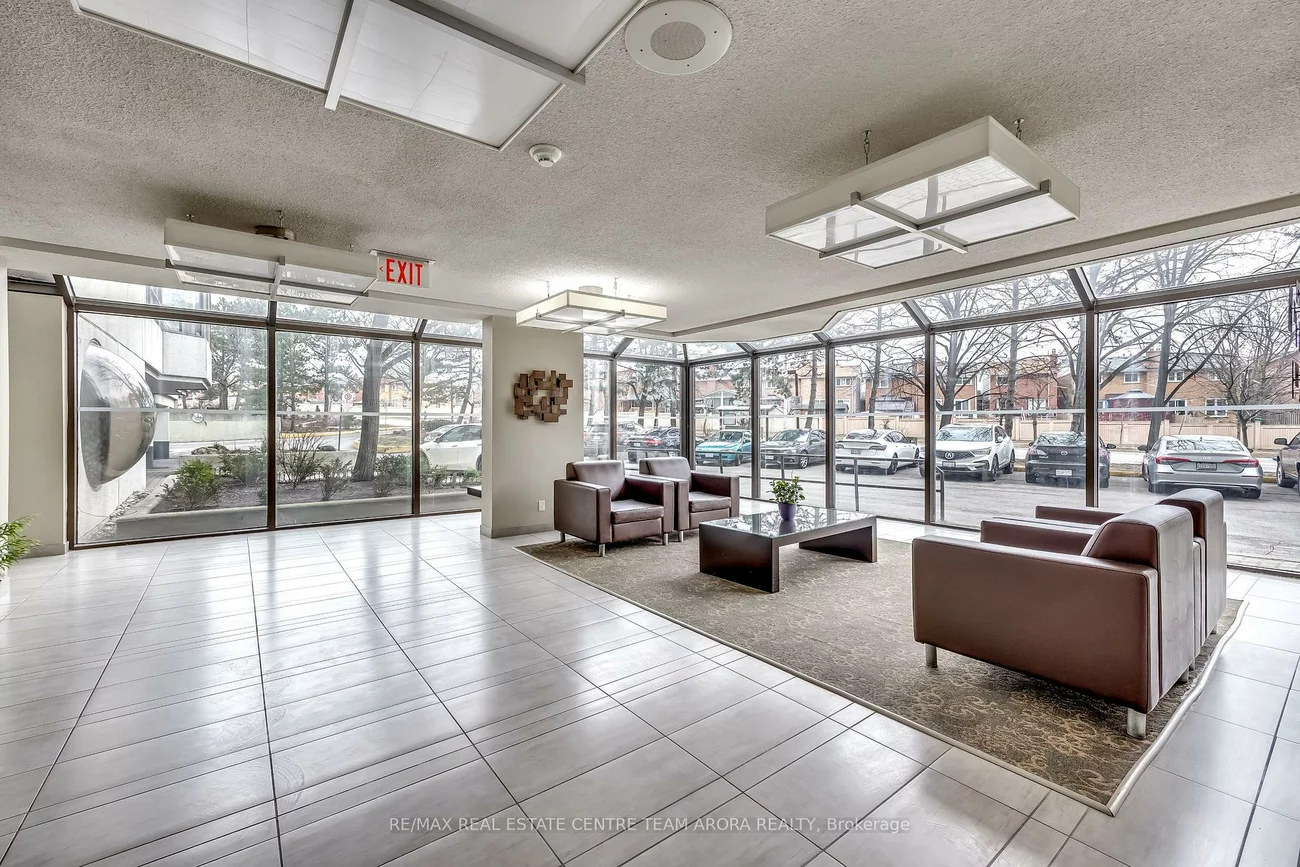 200, Robert Speck, Rathwood, Mississauga