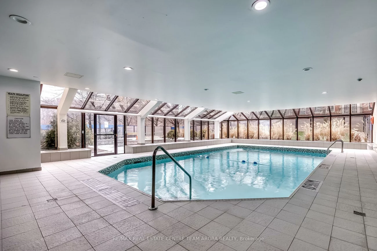 200, Robert Speck, Rathwood, Mississauga