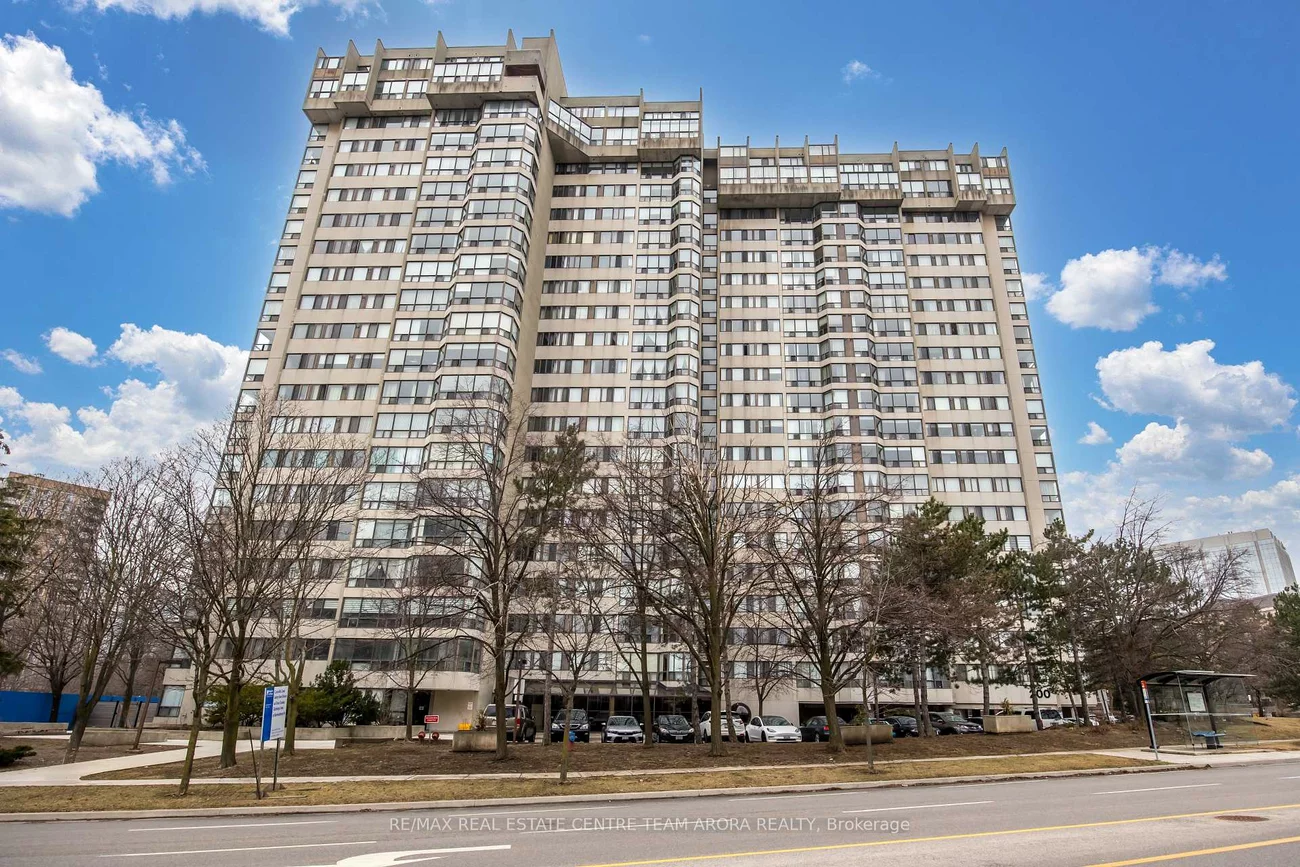 200, Robert Speck, Rathwood, Mississauga